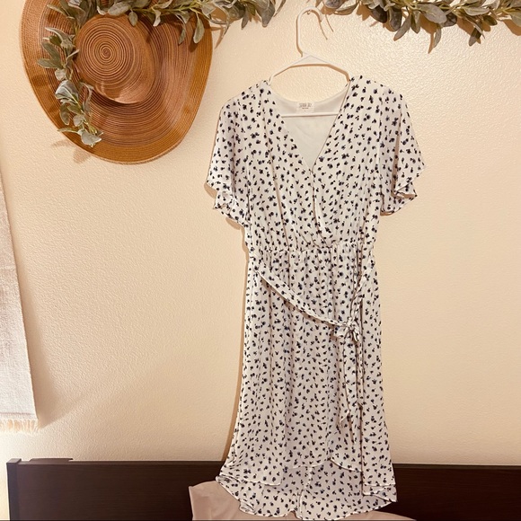 Sienna Sky Dresses & Skirts - White floral dress with blue floral